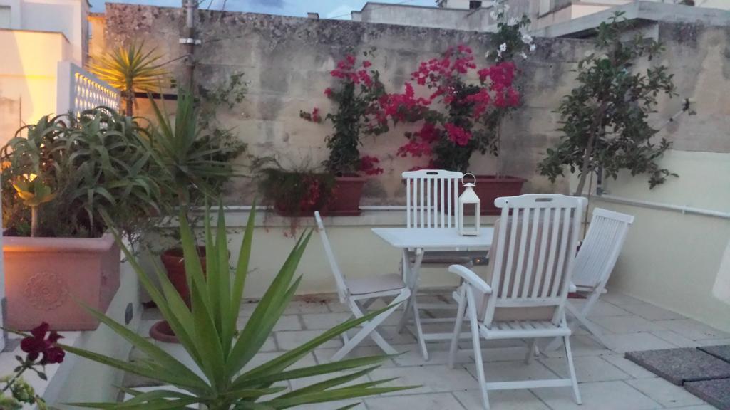 B&B Corte Dei Taralli เลชเช ภายนอก รูปภาพ