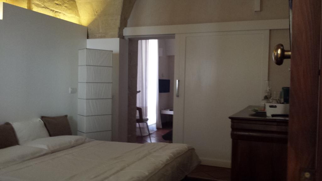 B&B Corte Dei Taralli เลชเช ห้อง รูปภาพ