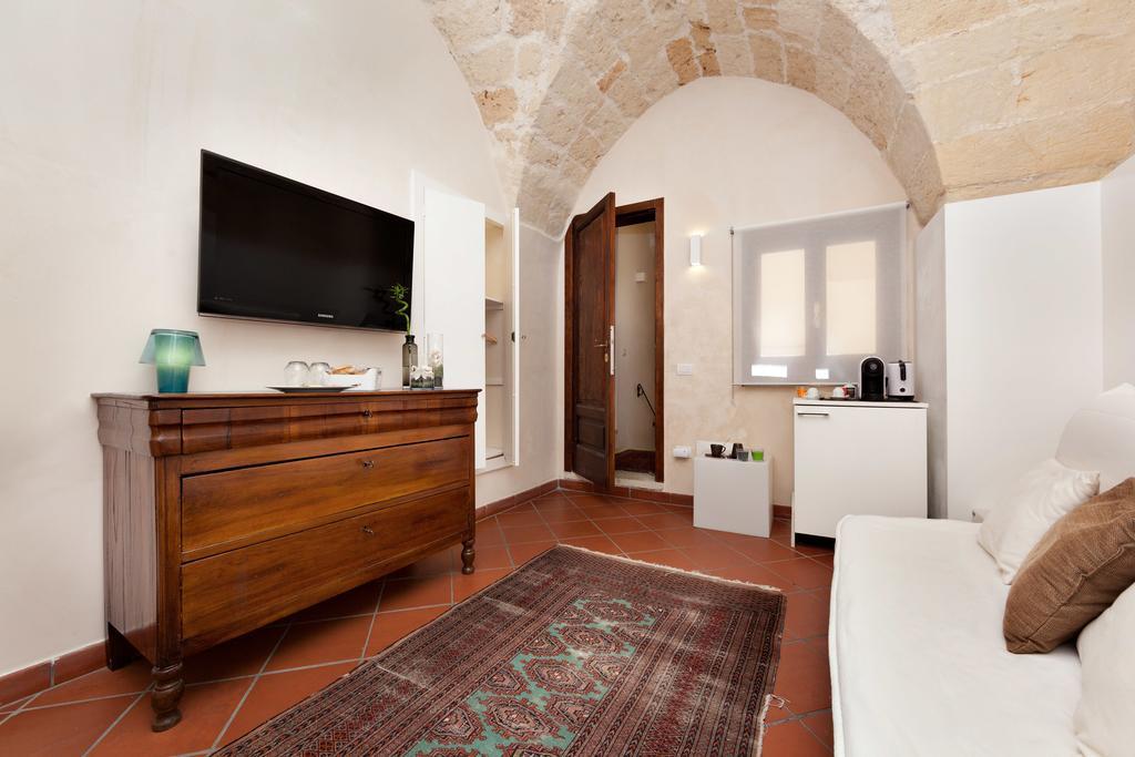 B&B Corte Dei Taralli เลชเช ห้อง รูปภาพ