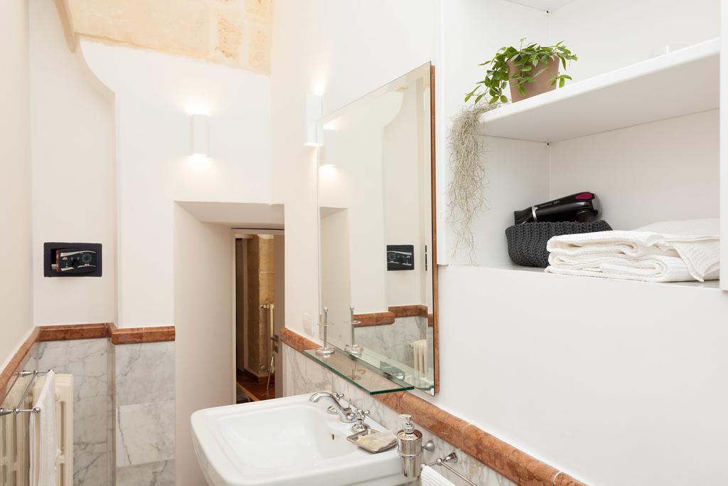 B&B Corte Dei Taralli เลชเช ห้อง รูปภาพ